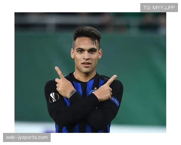 争议瞬间：劳塔罗进球被吹，VAR认定其越位位置干扰门将。